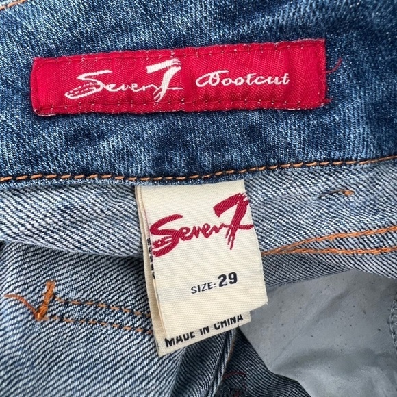 Seven 7 Boot Cut Distressed Jeans Size 29 Women’s - Picture 2 of 5